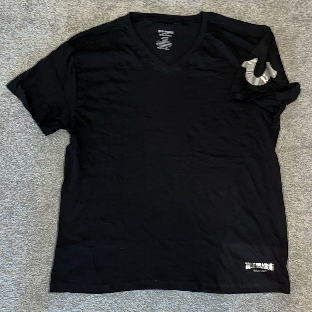 True Religion Brand Denim soft cotton BLACK v neck  summer short sleeve t shirt